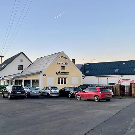 U Hastrmana V Pivovarku شقة